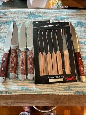 BergHOFF Wooden-Handle Steak Fork Set (6) - Natural Wood